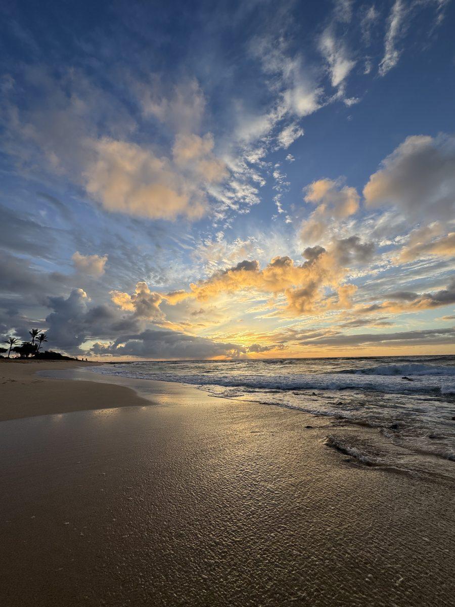 Golden sunset on North Shore beach